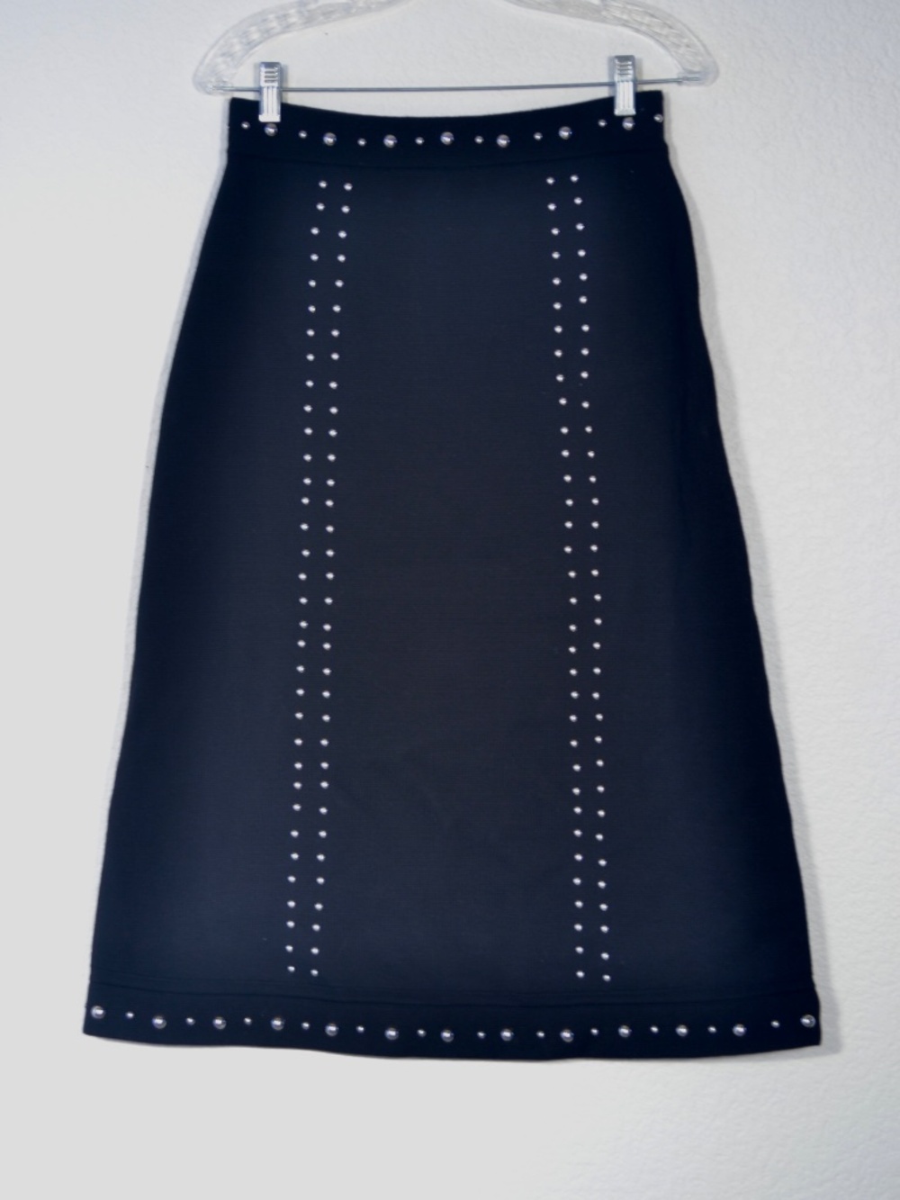 NWT ELIE TAHARI STUDDED KNIT MIDI SKIRT, MEDIUM - Picture 3 of 10